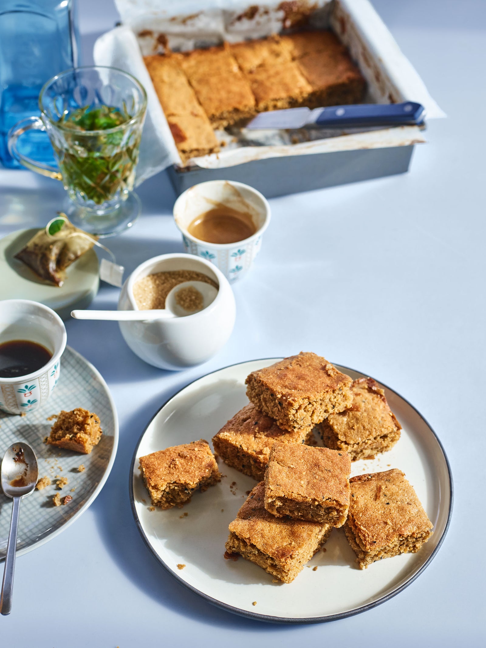 Chewy Tahini Blondies 