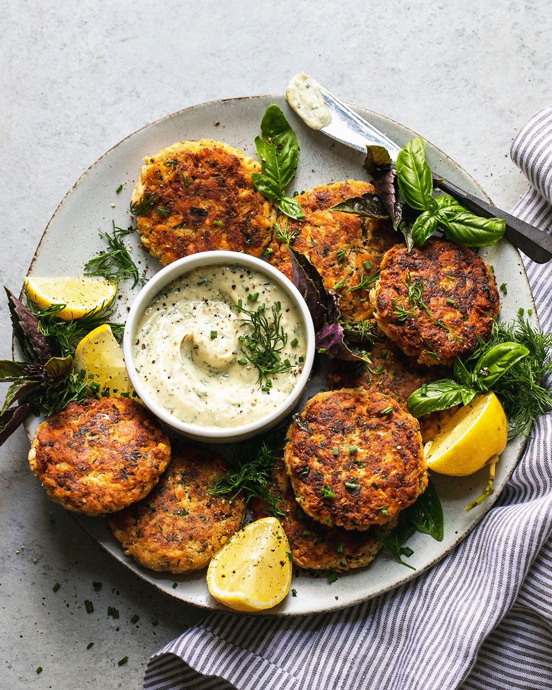 Salmon Cakes with Dill Lemon Tahini Aioli
