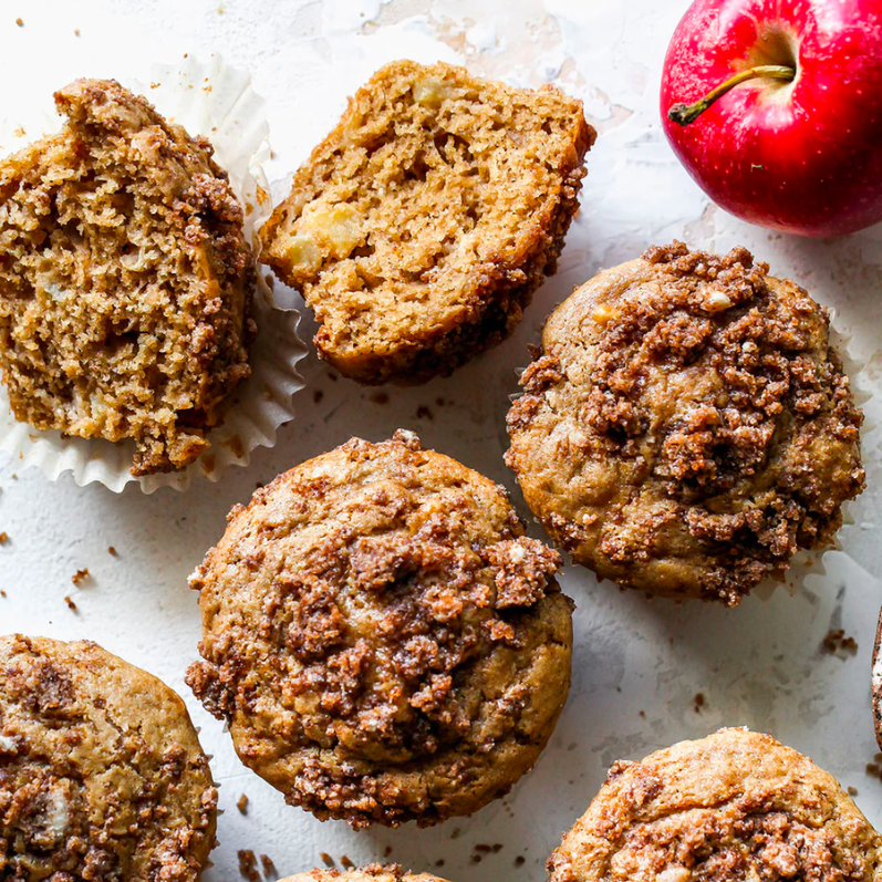 Apple Cinnamon Crumb Muffins