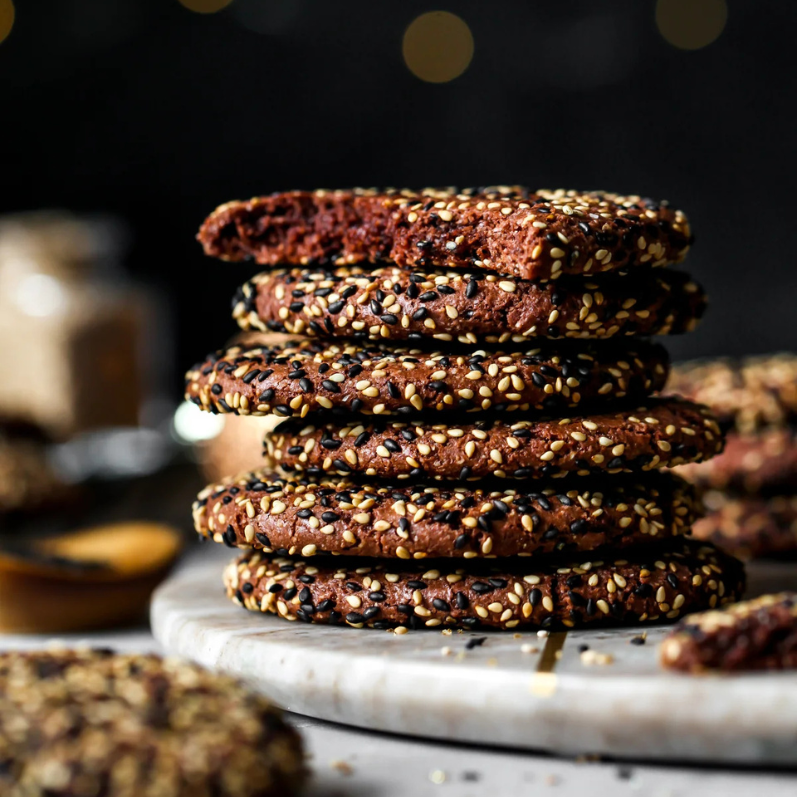 Crispy Chocolate Tahini Cookies